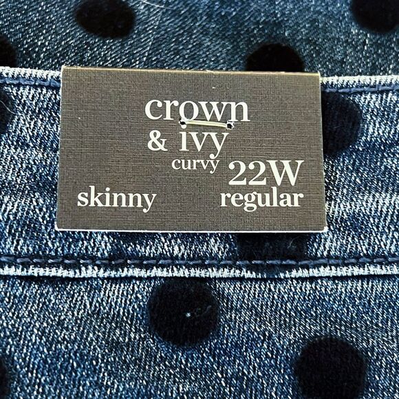 Crown & Ivy Curvy NWT Dark Blue Skinny Jeans With Black Velvet Dots Size 22W Reg - Picture 8 of 8